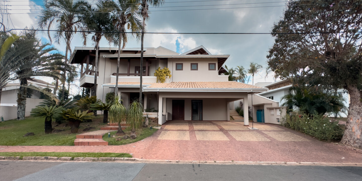 Lindo sobrado disponível para venda no Residencial Monte Carlo, em Valinhos – SP